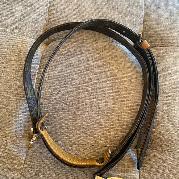 ✅Authentic Louis Vuitton MONOGRAM Replacement Straps - Picture 4 of 10